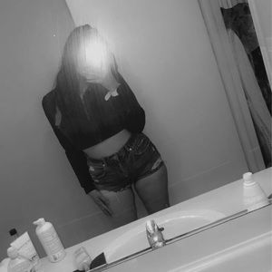 Meet your Posher, Jada